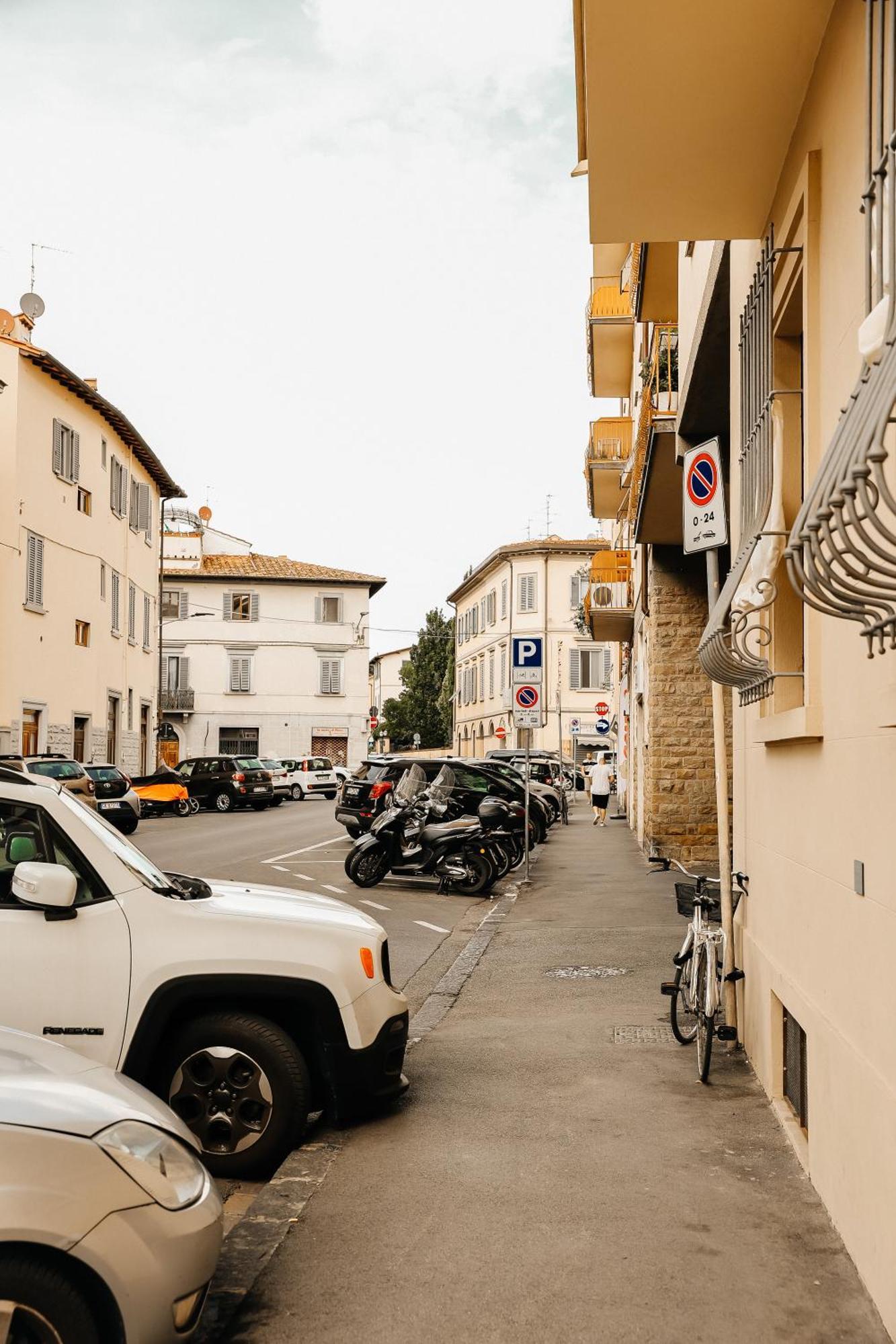 Modern Apartments In The Heart Of Florencia Exterior foto